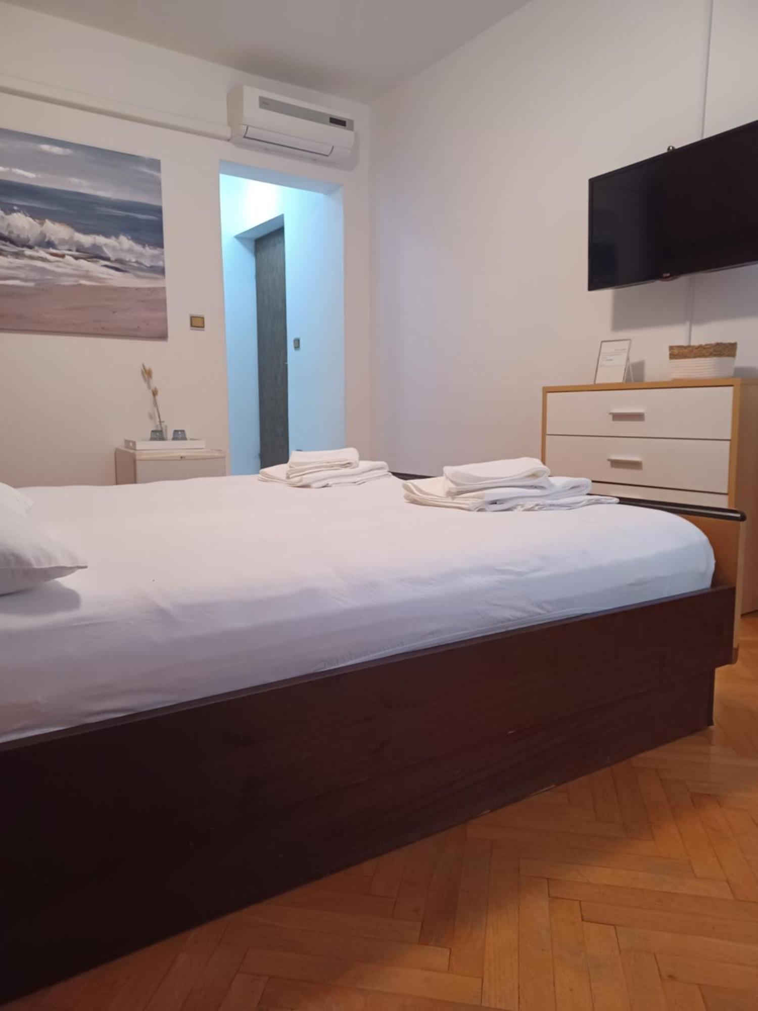 Apartments Emilija 마카르스카 객실 사진